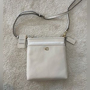 Coach Crossgrain Women's Small Crossbody Messenger Bag - Brass / Chalk - NWT.